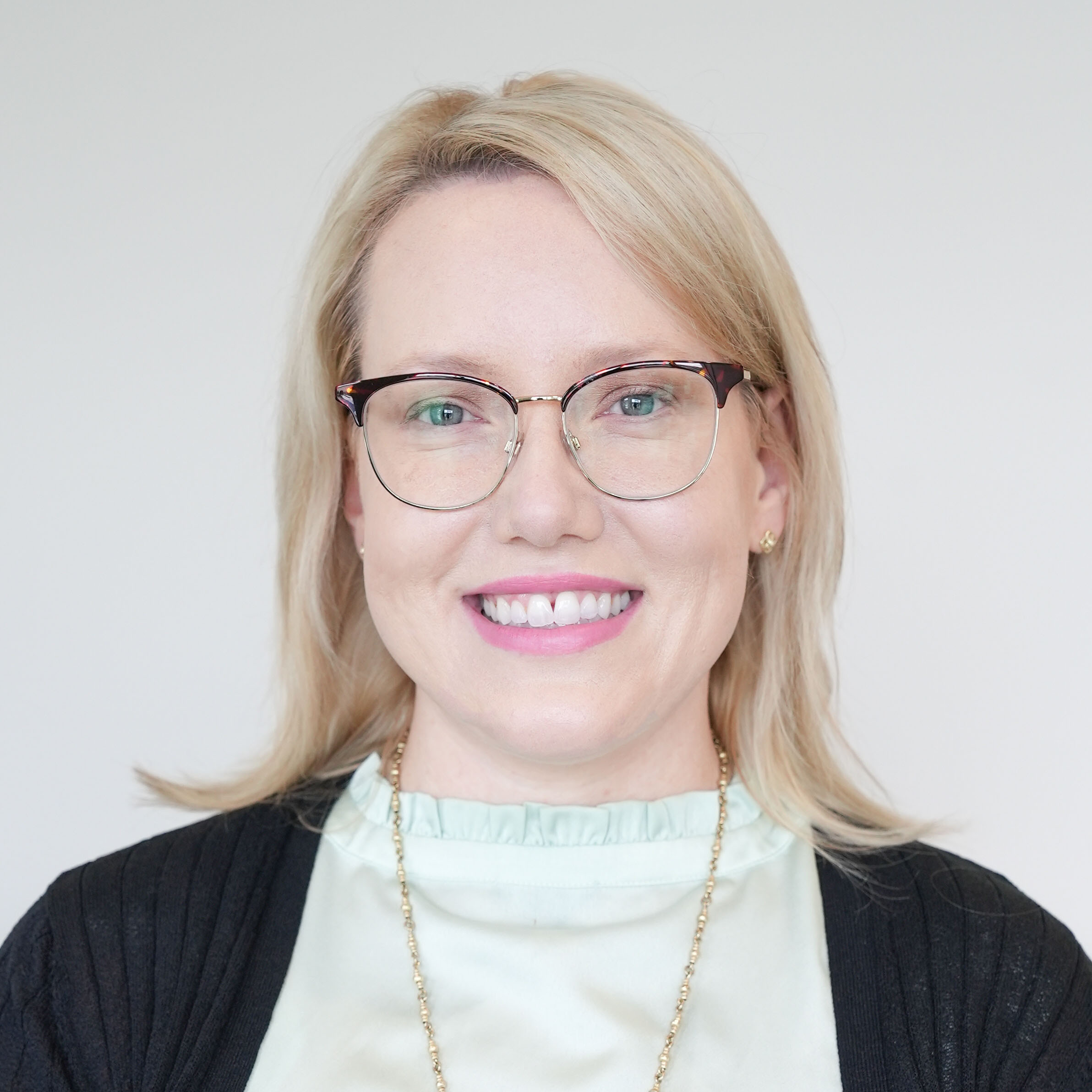 Sarah Rang Taranis Senior Marketing Manager